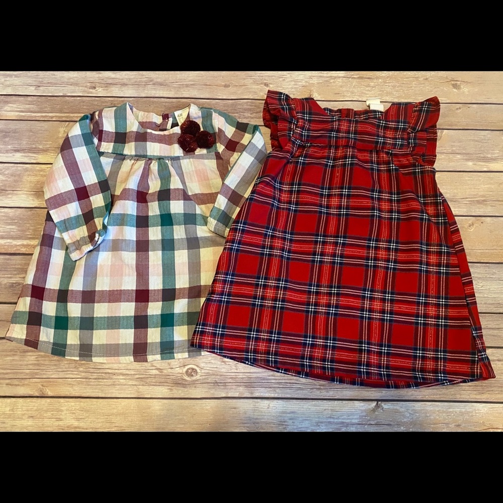 H&M Christmas Dresses. 9-12 months.